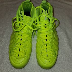 Size 15 Volt (neon) Nike Foamposites